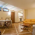 Rossellini House