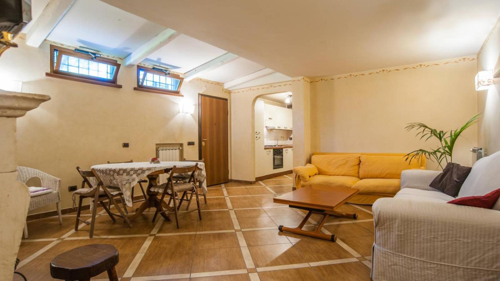 Rossellini House * Rom
